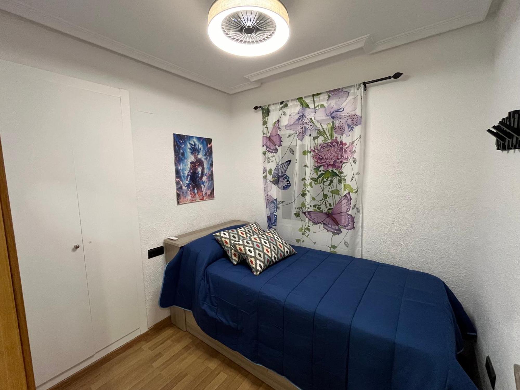 Marqplace Beach Free Parking And Ac Alicante Eksteriør bilde