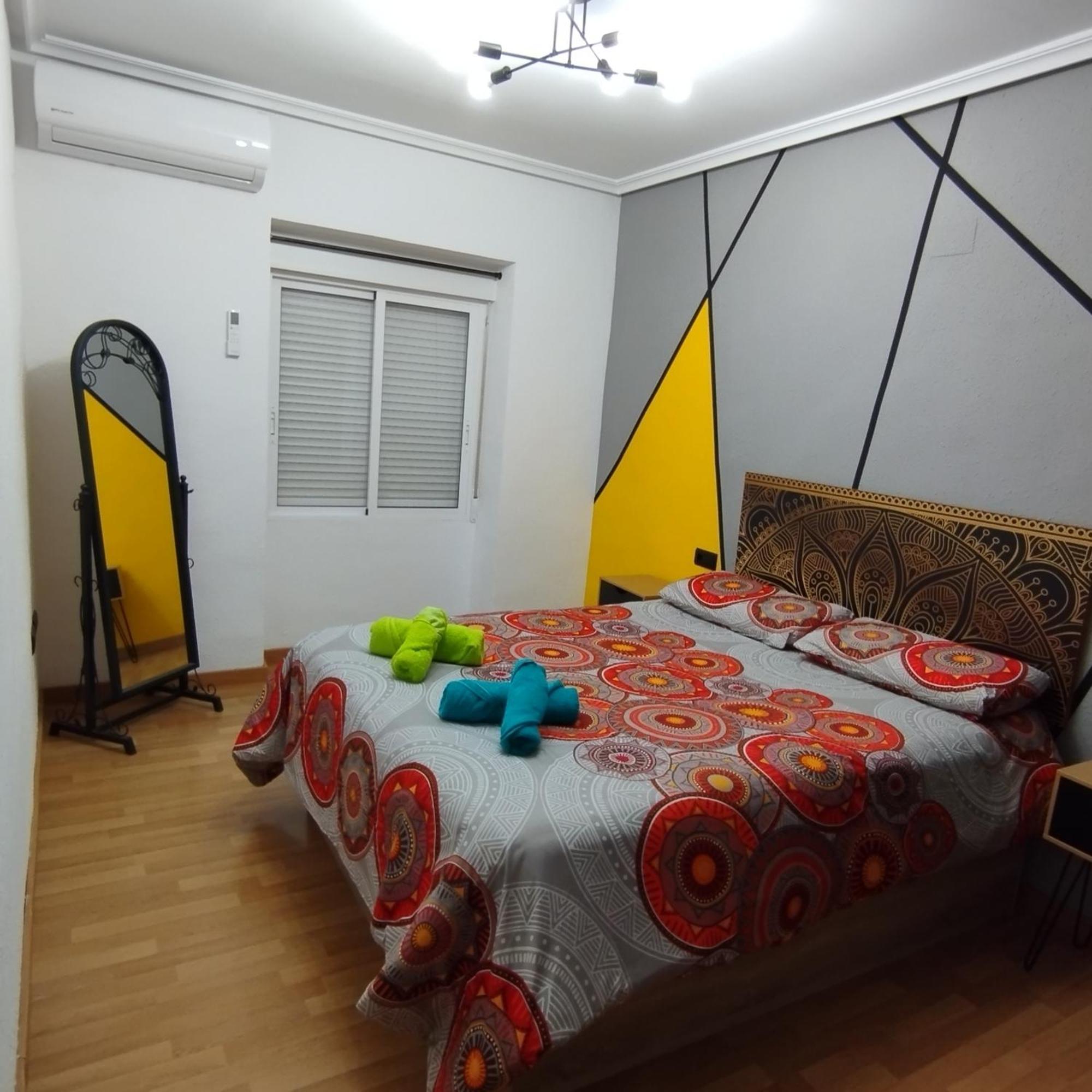 Marqplace Beach Free Parking And Ac Alicante Eksteriør bilde