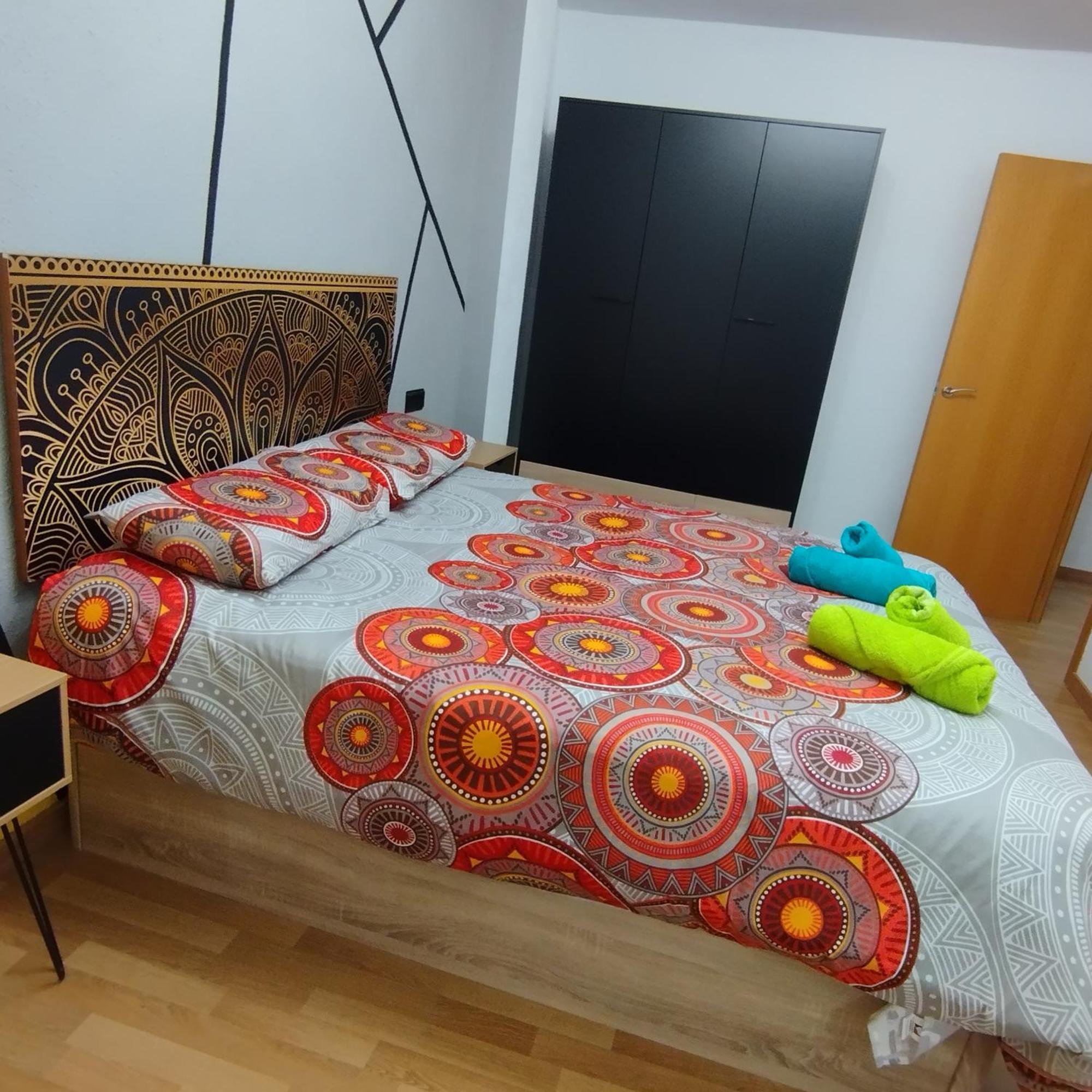 Marqplace Beach Free Parking And Ac Alicante Eksteriør bilde